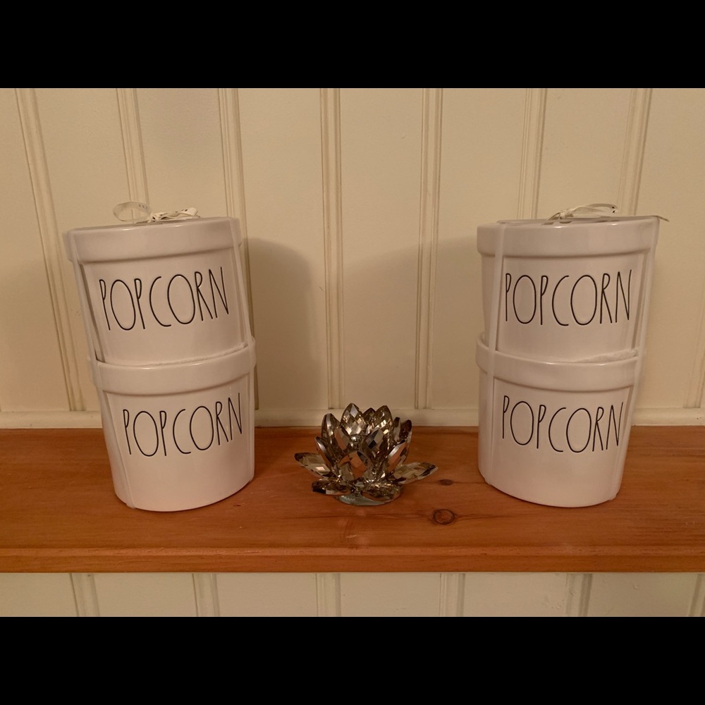 Rae Dunn popcorn bowel set of 4